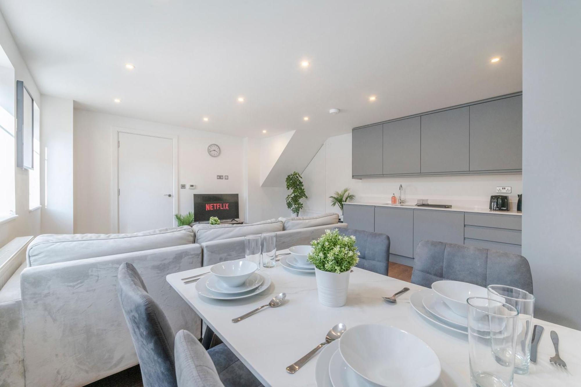 Modern London Home - 2 Bedrooms 2 Bath - Battersea, Vauxhall & Nine Elms Station Ngoại thất bức ảnh